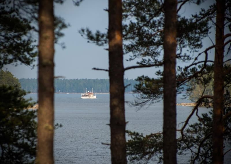 m/s J.L Runeberg in the Sipoo archipelago.