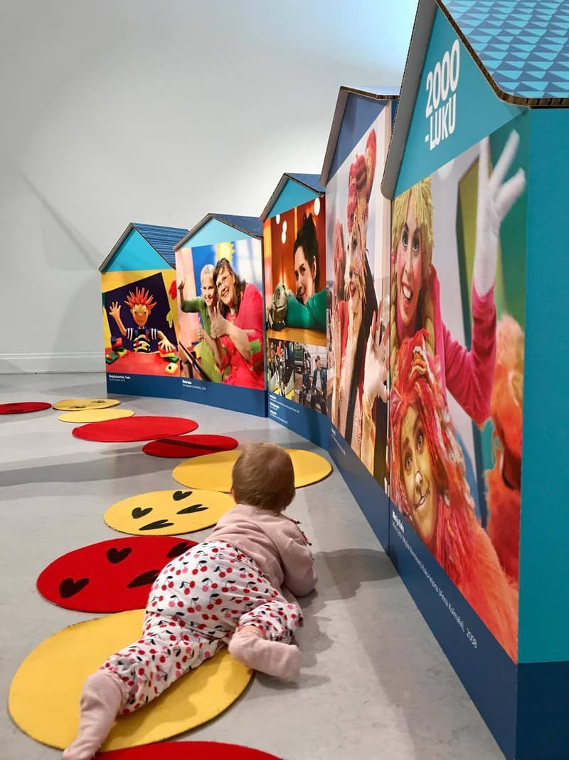 Babies enjoy themselves at the anniversary exhibition too.