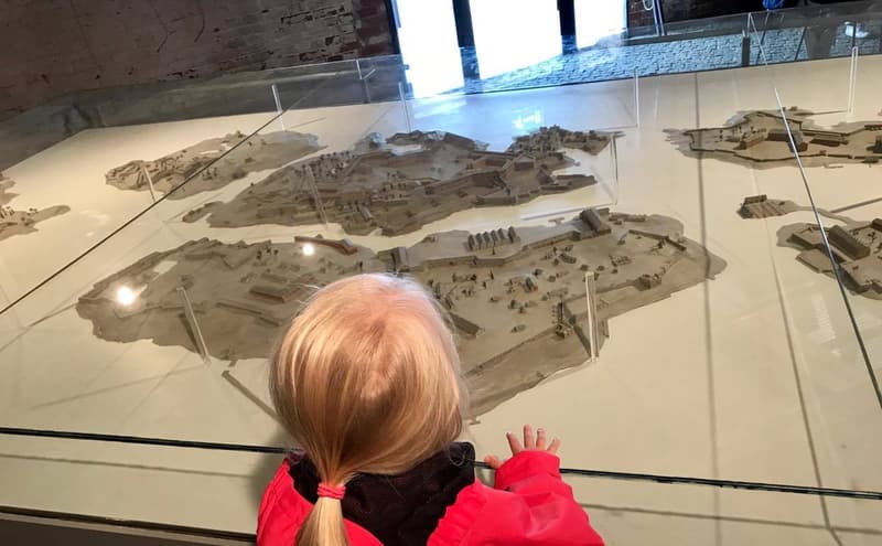 At the Suomenlinna Centre, you can marvel at a scale model of the island.