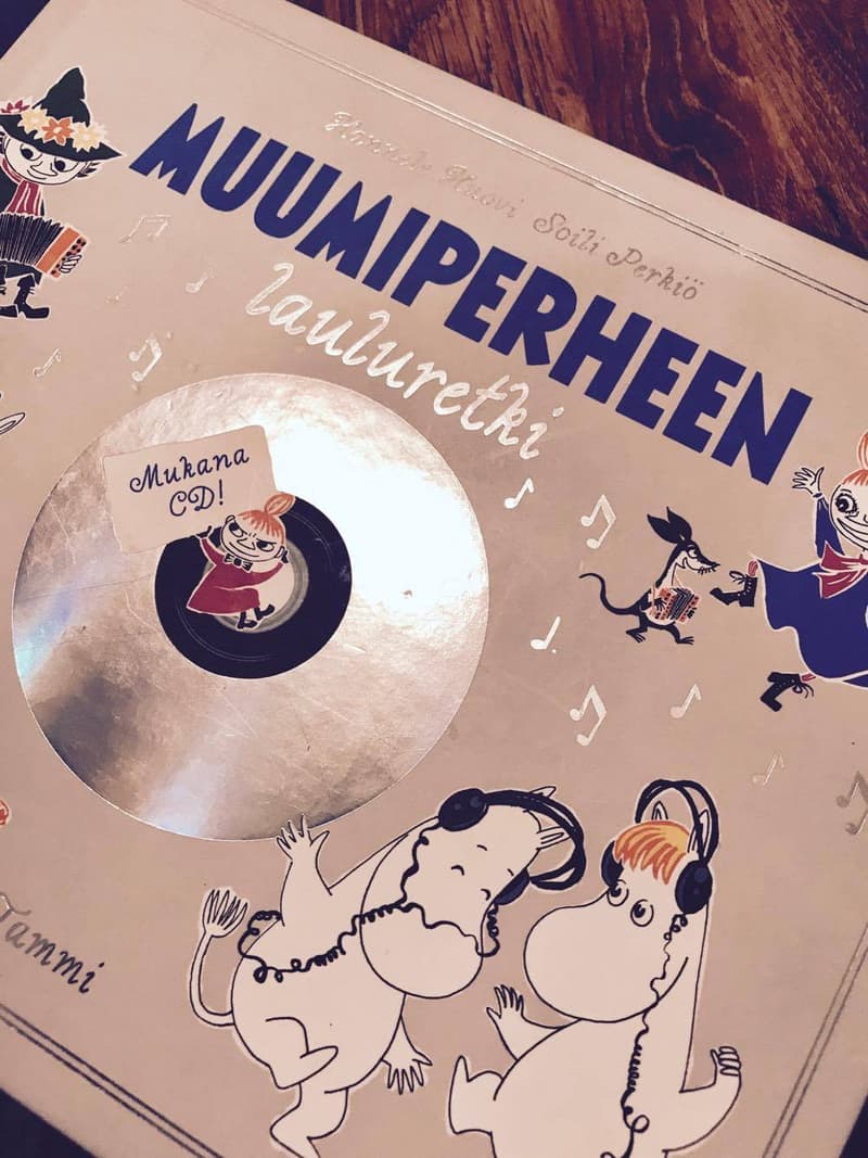 The songs from the Moomins' Song Journey are heard at Kulttuurikeskus Martinuksessa in Vantaa. Book rights owned by Tammi.