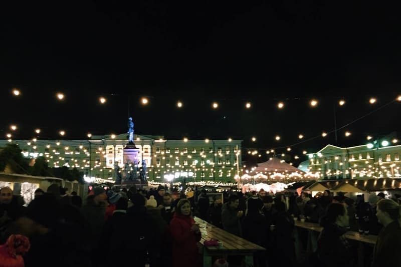 Atmosphere from St. Thomas's Market.