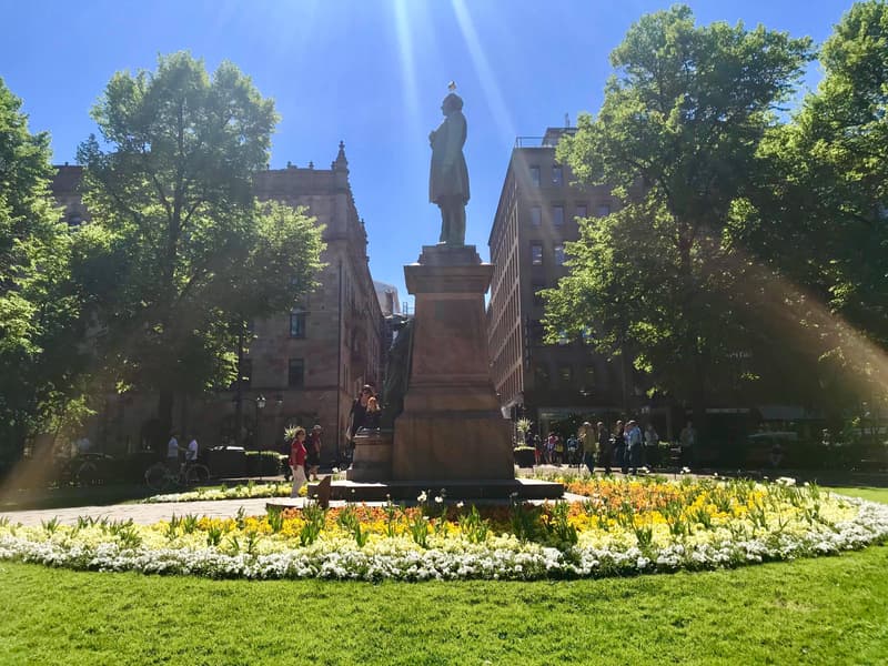 Pikavinkki viikonlopulle: Turistiksi Helsinkiin!